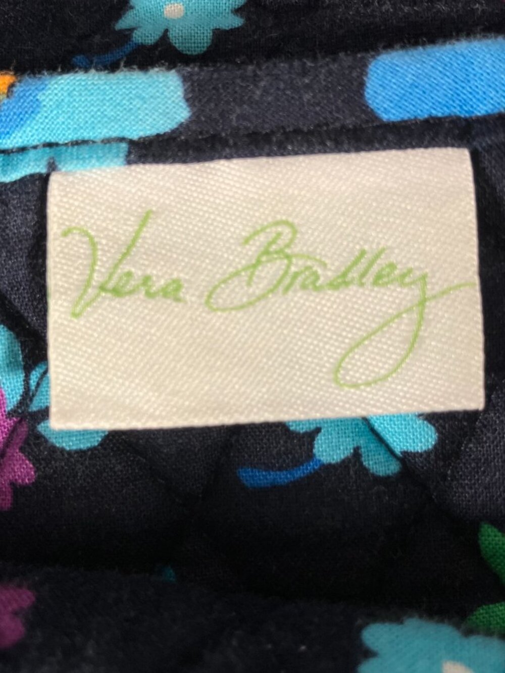 Vera Bradley Floral Weekender - Picture 8 of 10